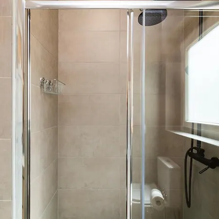 Apartament Minimalist In Caldas