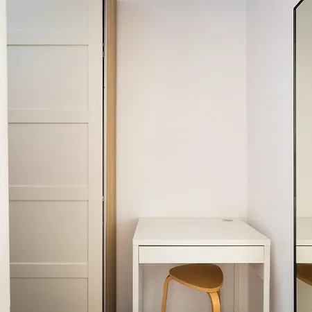 Minimalist In Caldas